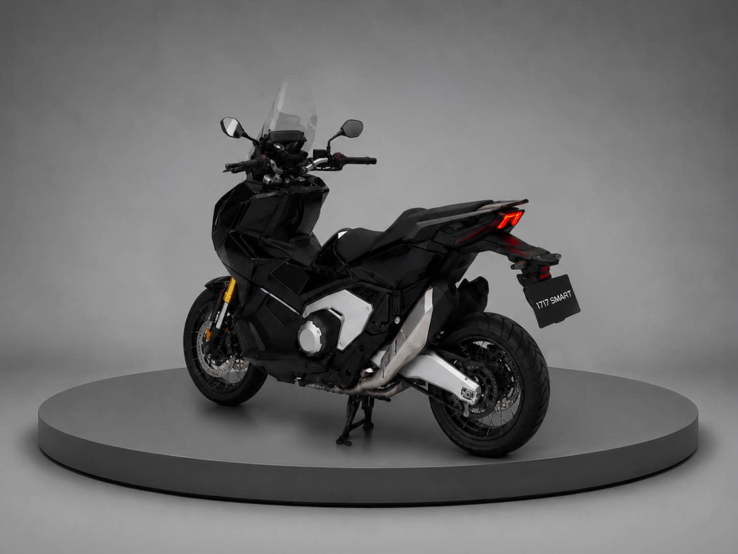 Honda X-ADV 750 — vue 2